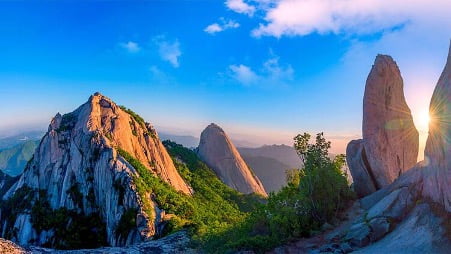 TOP 7 Ngọn Núi Hàn Quốc đẹp, nổi tiếng bạn nên khám phá 5 Núi Bukhansan