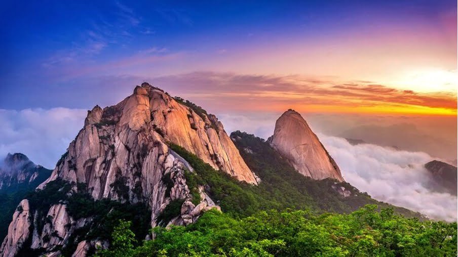 TOP 7 Ngọn Núi Hàn Quốc đẹp, nổi tiếng bạn nên khám phá 8 Hoàng hôn tại Bukhansan