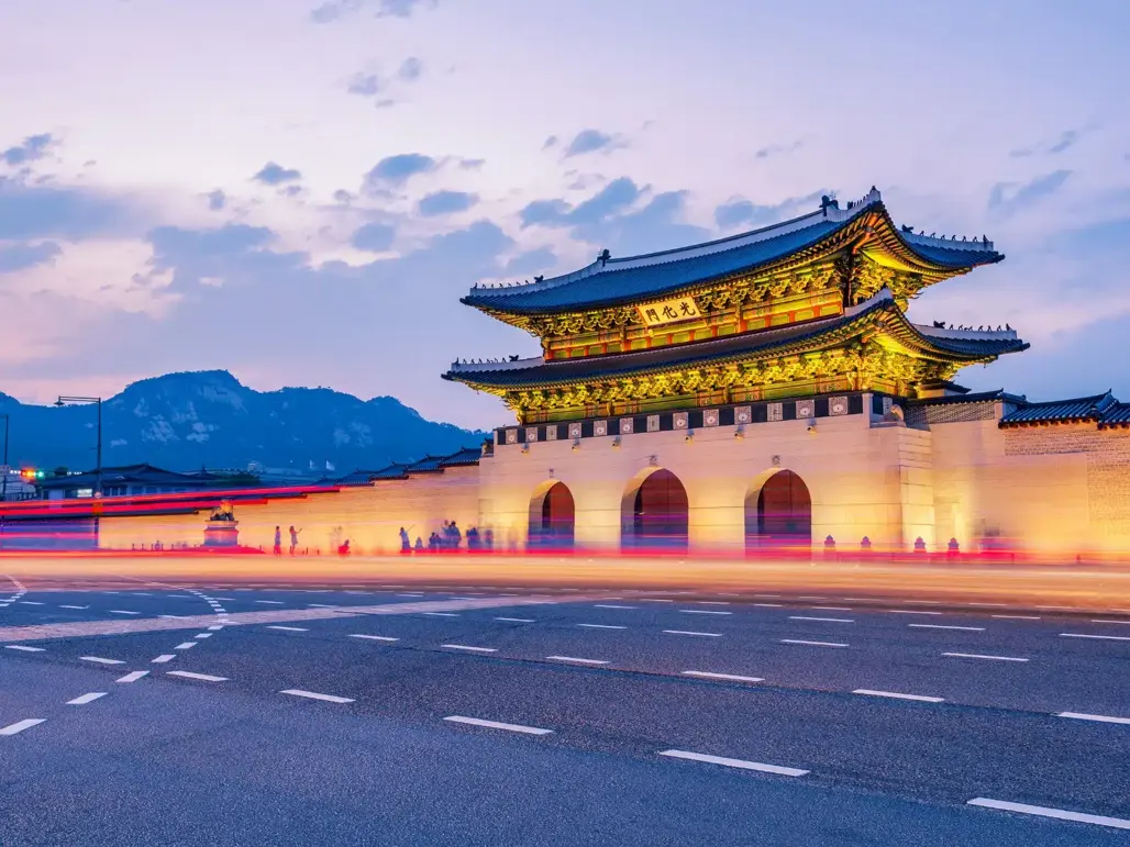 Gwanghwamun – Cổng Chính Oai Nghiêm.