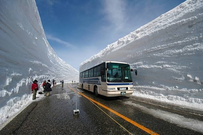 7 cung đường du lịch Nhật Bản đẹp dành cho người thích khám phá 5 Cung duong Tateyama Kurobe Alpine Route